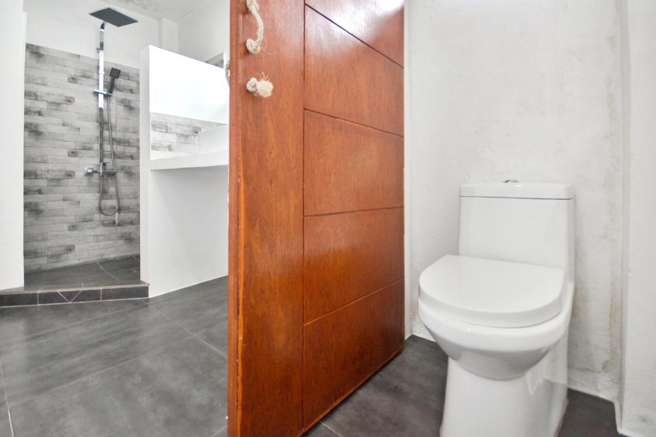 Babosam Hotel Balabag  Bagian luar foto