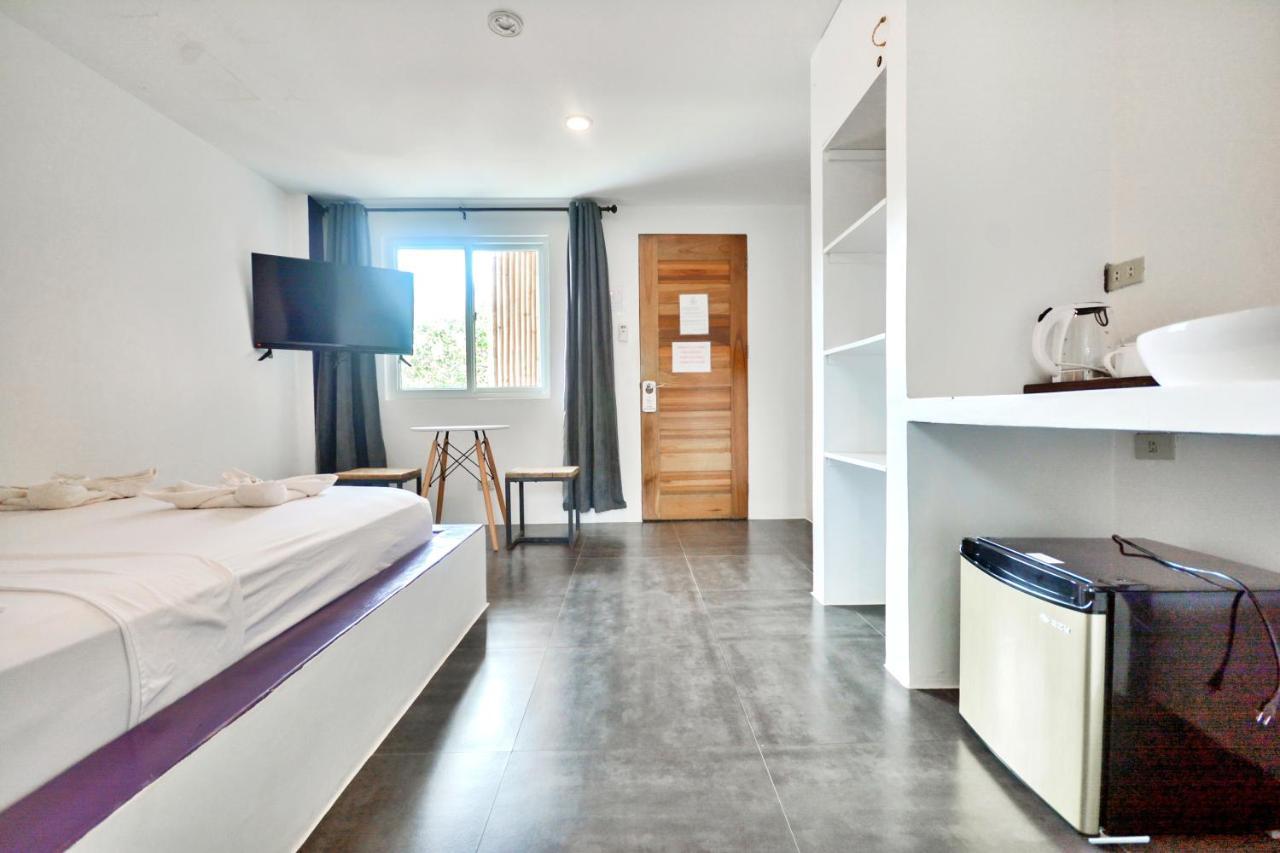 Babosam Hotel Balabag  Bagian luar foto