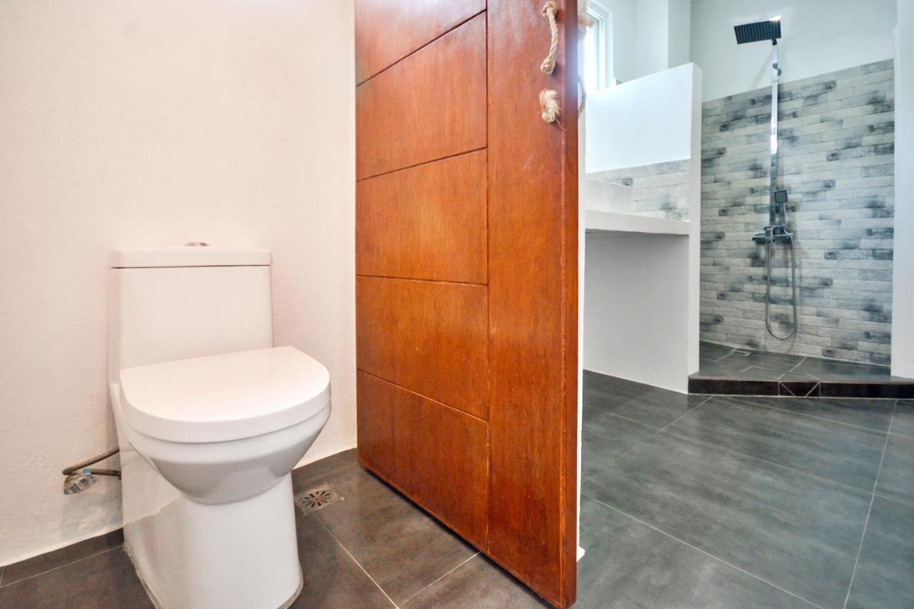 Babosam Hotel Balabag  Bagian luar foto