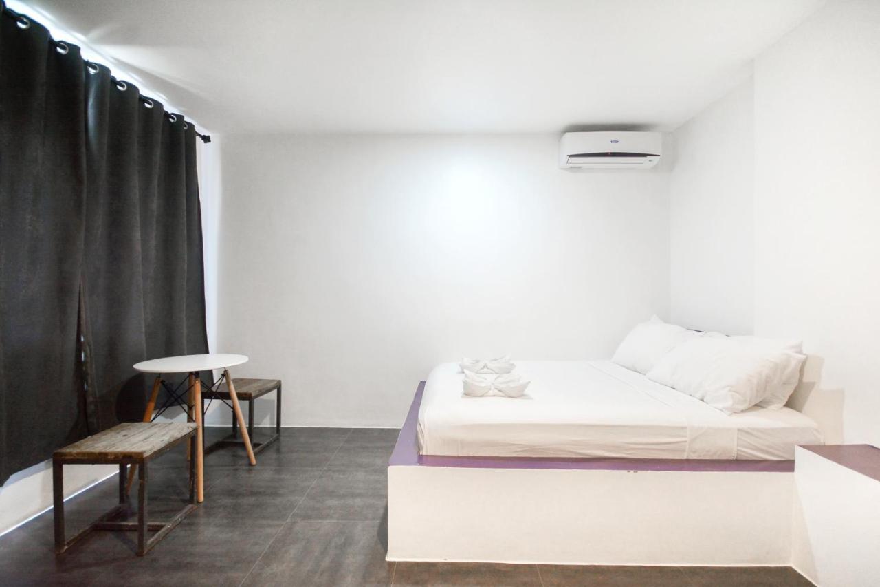 Babosam Hotel Balabag  Bagian luar foto