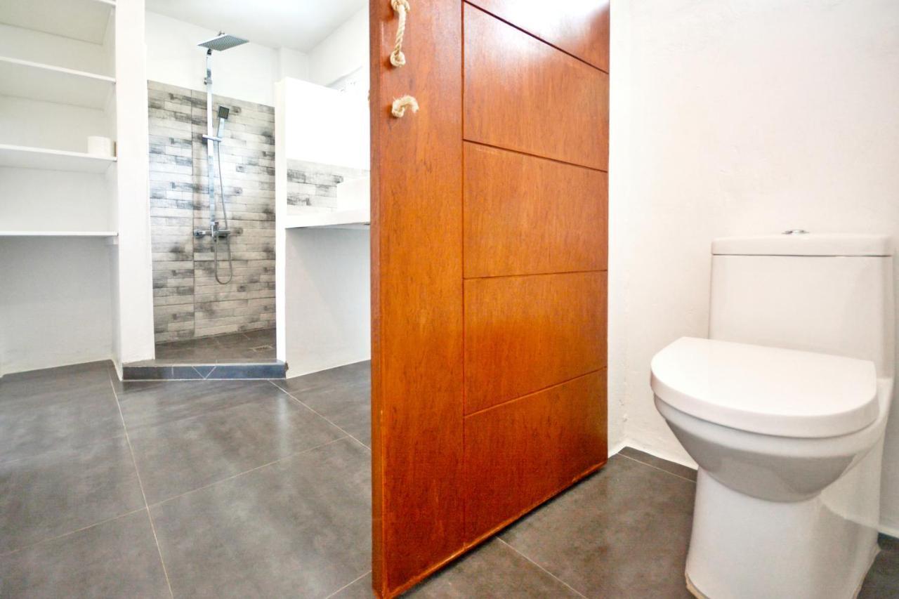 Babosam Hotel Balabag  Bagian luar foto
