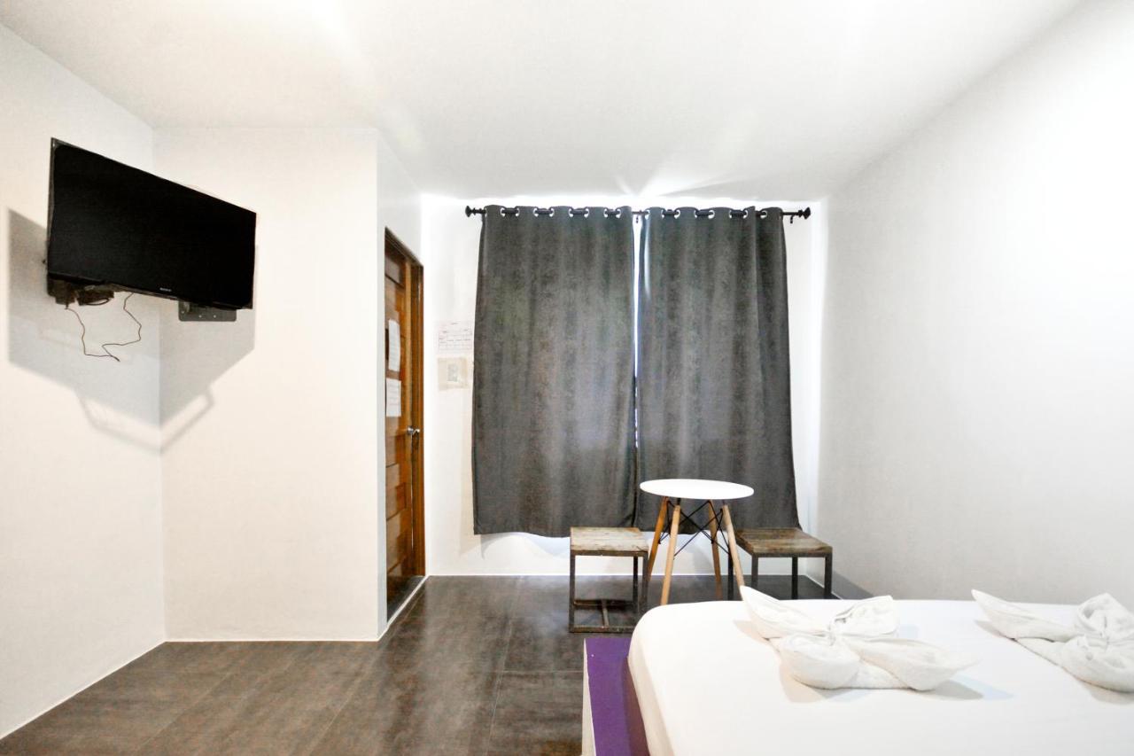 Babosam Hotel Balabag  Bagian luar foto